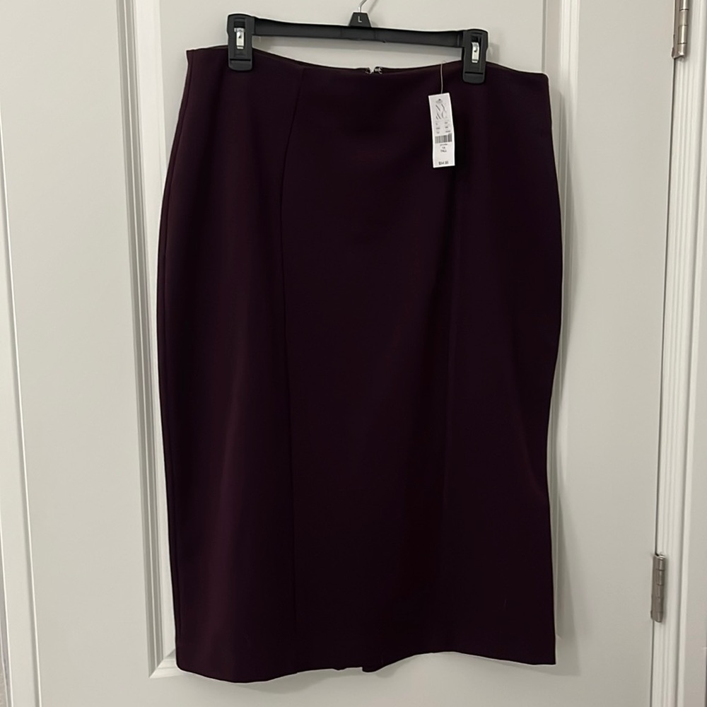 NY&Co skirt,